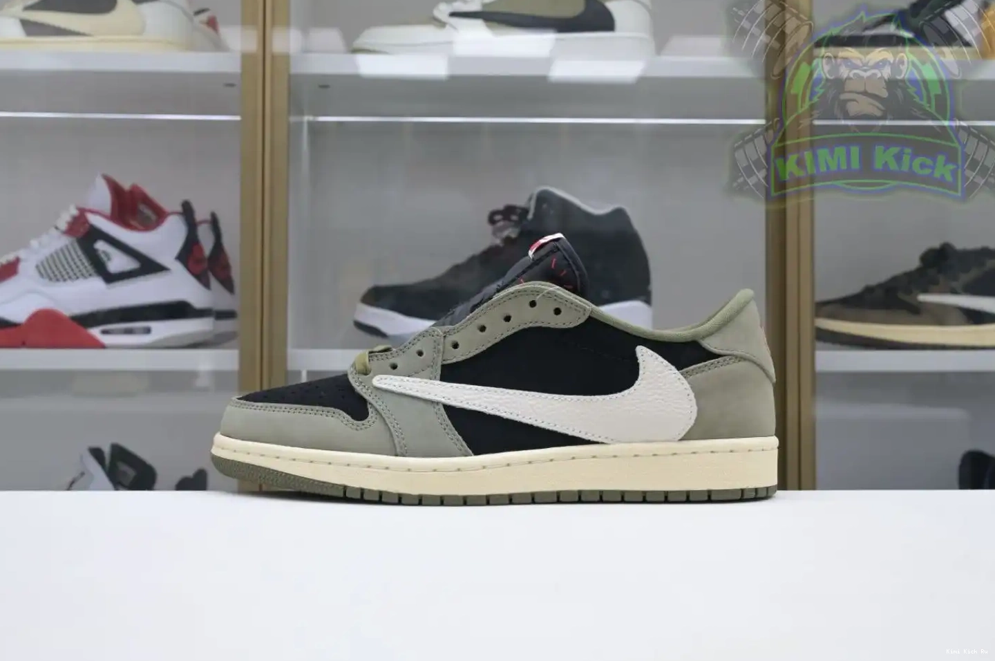 Kimikick Jordan Air Travis 7.0 Jordan OG Low Scott x 1 0702